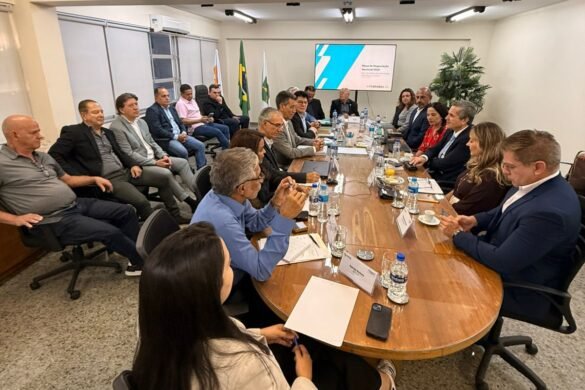 08102025 CEBNN CONTEC reunida com a FENABAN em Brasília 02