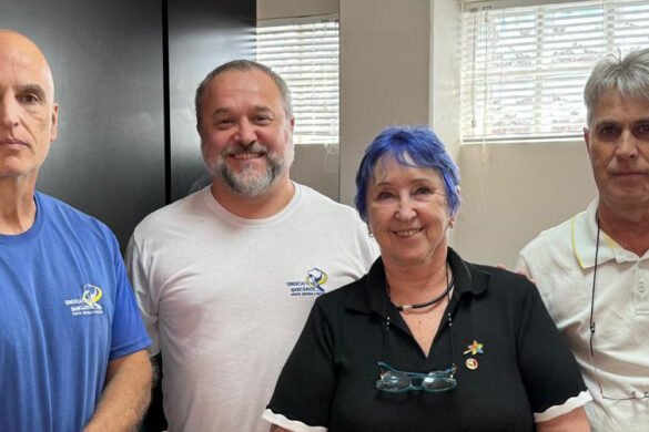 12082929906900b916e709b