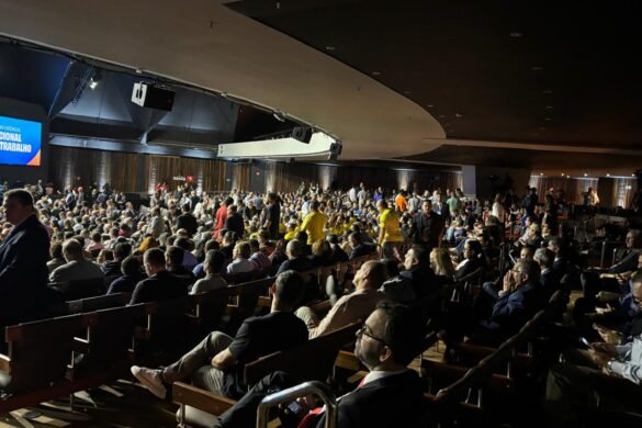 II Conferência Nacional do Trabalho platéia