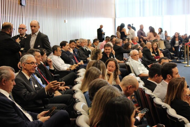 Sessão de julgamento no TST | Caixa 29/09 – foto 2